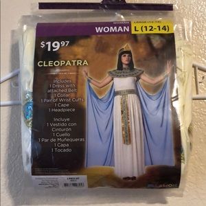 Cleopatra costume
